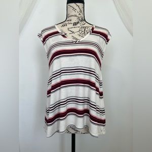 GAP Sleeveless V-Neck Open Flap Back Top